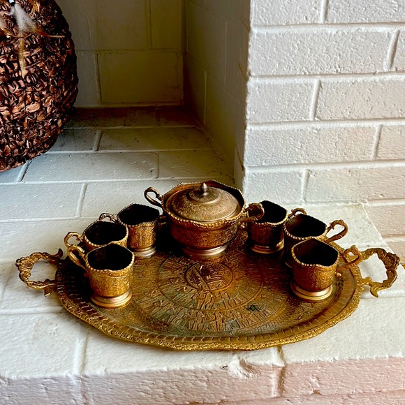 Vintage Other - 🟨Vintage Moroccan Solid Brass Tray Set